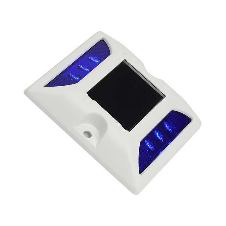 Świetlone słoneczne LED przyciski drogowe średnica 5 mm z IP68 ochroną znaków drogowych