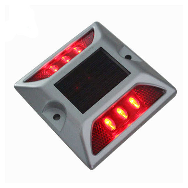 Wysoka widoczność odblaski drogowe zasilane energią słoneczną